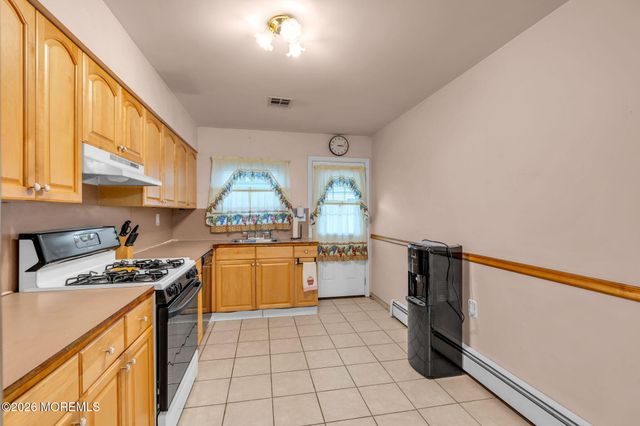 139 Bonaire Drive, Toms River, NJ 08757