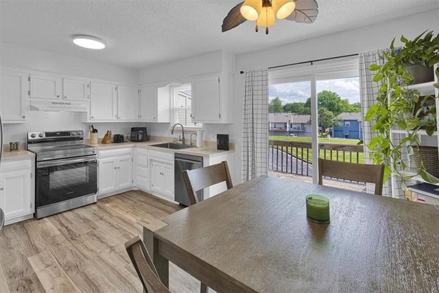 7019 N Fisk Court, Kansas City, MO 64151