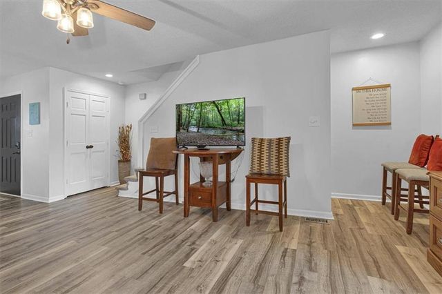 7019 N Fisk Court, Kansas City, MO 64151