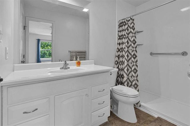 7019 N Fisk Court, Kansas City, MO 64151