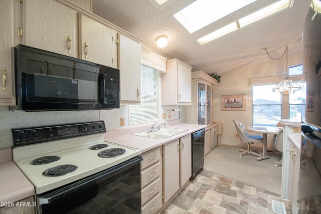 5735 E MCDOWELL Road 26, Mesa, AZ 85215