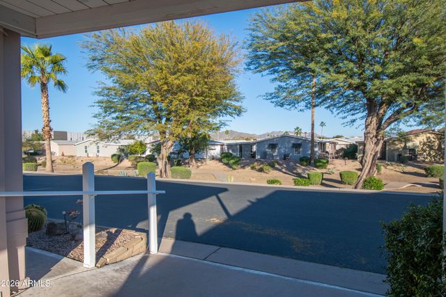 5735 E MCDOWELL Road 26, Mesa, AZ 85215