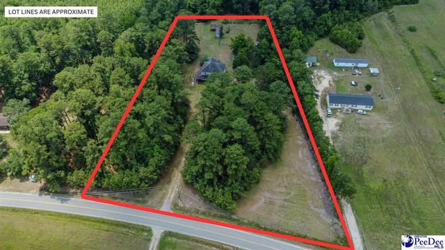 1309 N Matthews Road, Lake City, SC 29560