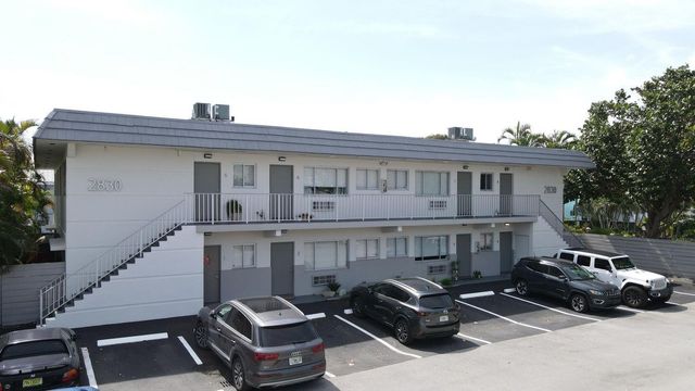 2830 NE 30th Place 1, Fort Lauderdale, FL 33306