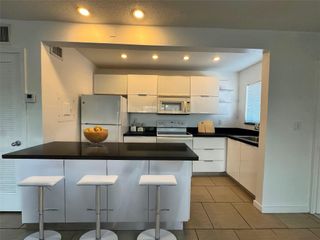 2830 NE 30th Place 1, Fort Lauderdale, FL 33306