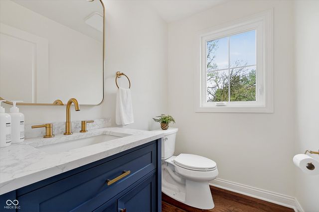 10831 Pleasantview Drive, Carmel, IN 46033