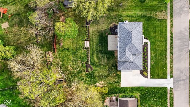 10831 Pleasantview Drive, Carmel, IN 46033
