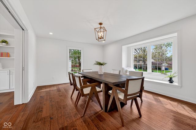 10831 Pleasantview Drive, Carmel, IN 46033
