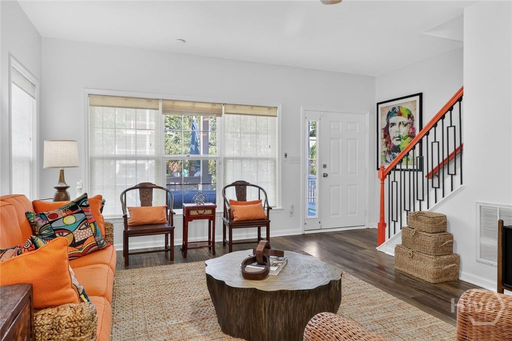 Image 7 of property listing at Address unavailable.