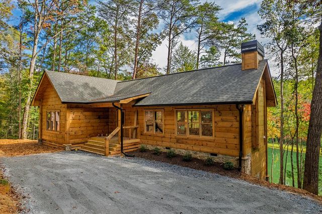 100 Crystal Oliver Lane, Blue Ridge, GA 30513