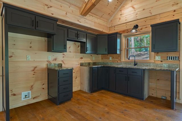 100 Crystal Oliver Lane, Blue Ridge, GA 30513