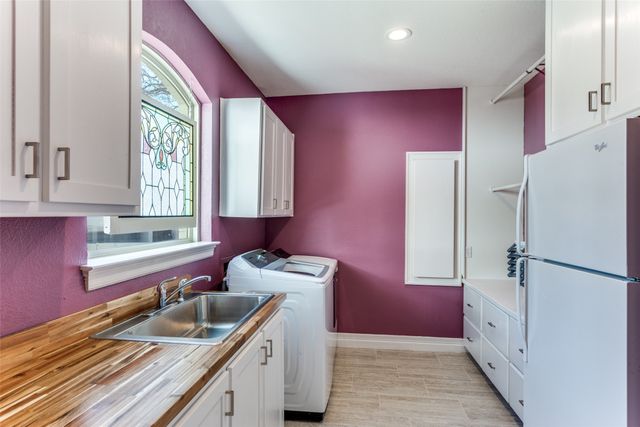 3720 Briarhaven Road, Fort Worth, TX 76109