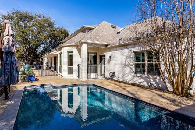3720 Briarhaven Road, Fort Worth, TX 76109