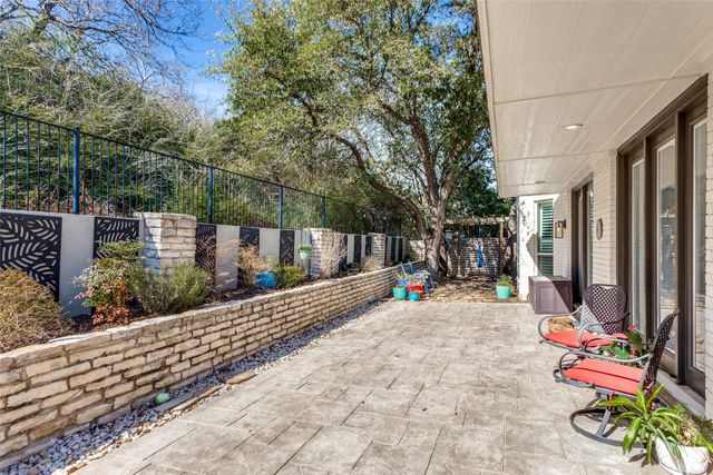 3720 Briarhaven Road, Fort Worth, TX 76109