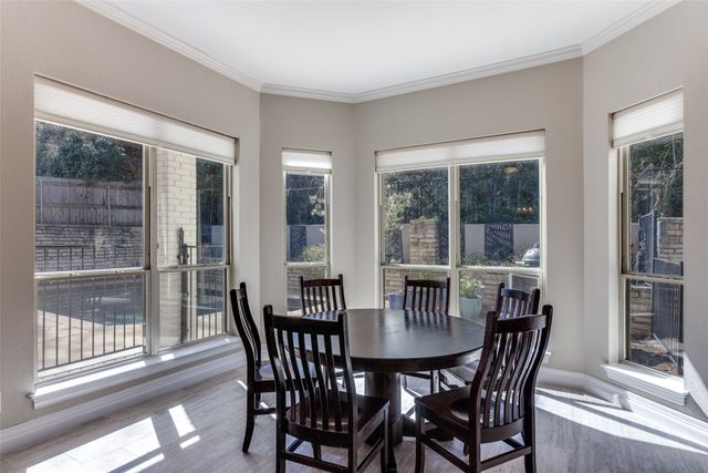 3720 Briarhaven Road, Fort Worth, TX 76109