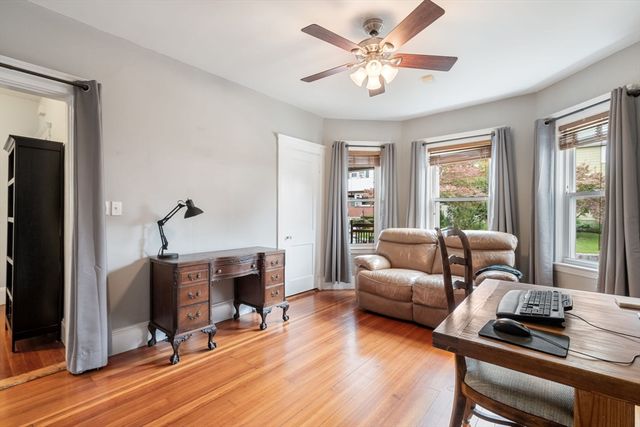 15 Oakland St 1, Boston, MA 02135