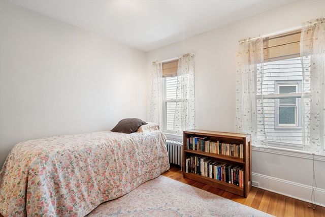 15 Oakland St 1, Boston, MA 02135