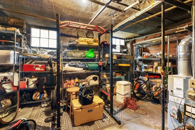 15 Oakland St 1, Boston, MA 02135