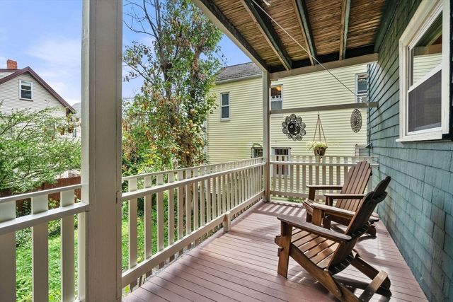 15 Oakland St 1, Boston, MA 02135