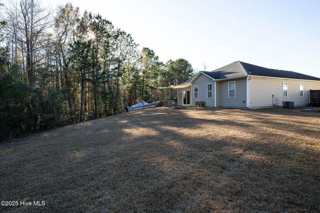 320 Coralstone Court, Leland, NC 28451