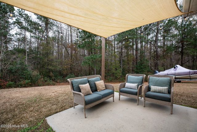 320 Coralstone Court, Leland, NC 28451