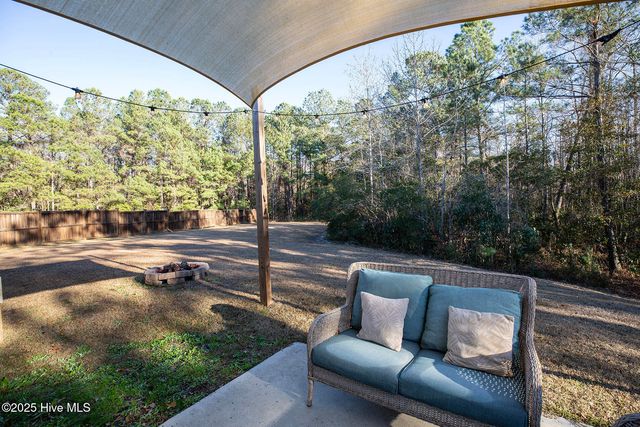 320 Coralstone Court, Leland, NC 28451