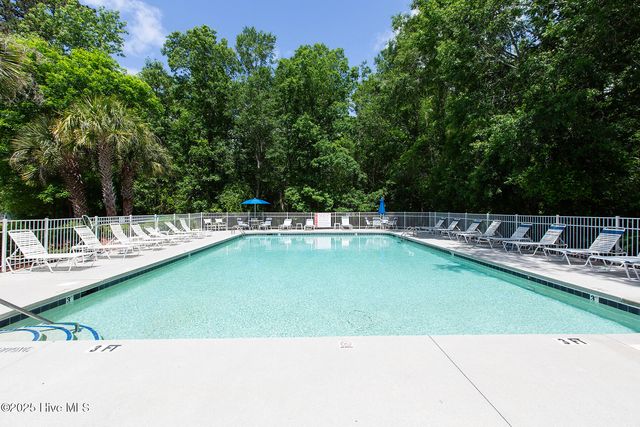 320 Coralstone Court, Leland, NC 28451