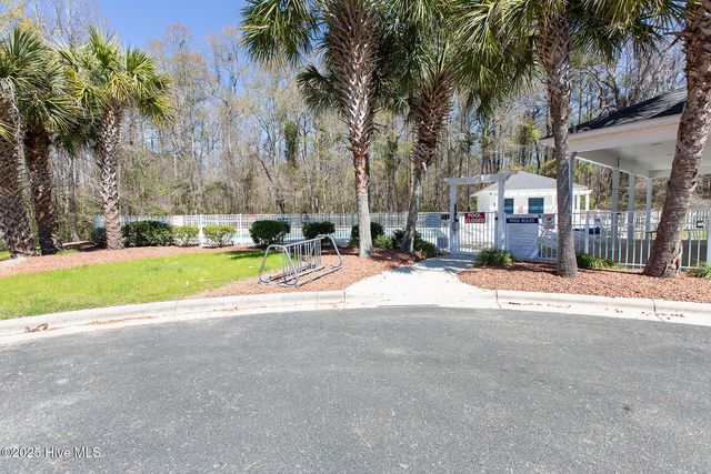 320 Coralstone Court, Leland, NC 28451