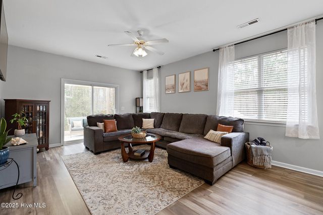 320 Coralstone Court, Leland, NC 28451