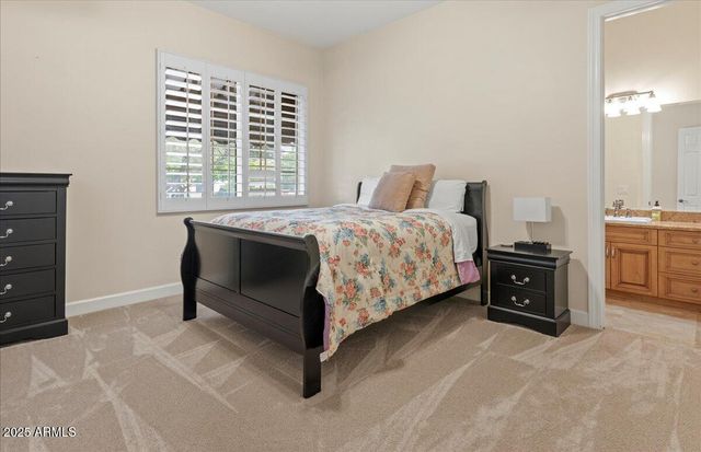 6630 E LAFAYETTE Boulevard, Scottsdale, AZ 85251