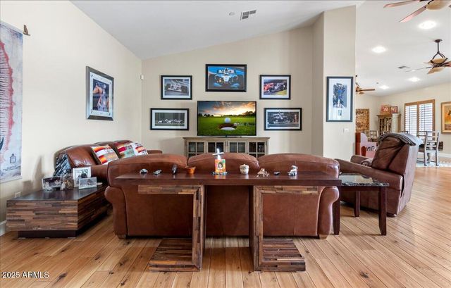 6630 E LAFAYETTE Boulevard, Scottsdale, AZ 85251