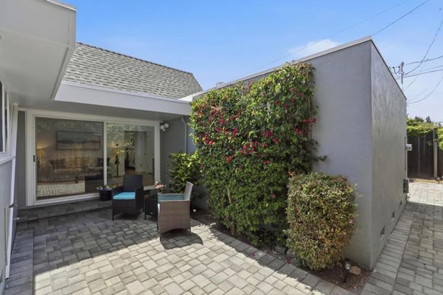 719 Jackpine Court, Sunnyvale, CA 94086