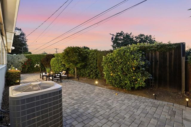 719 Jackpine Court, Sunnyvale, CA 94086