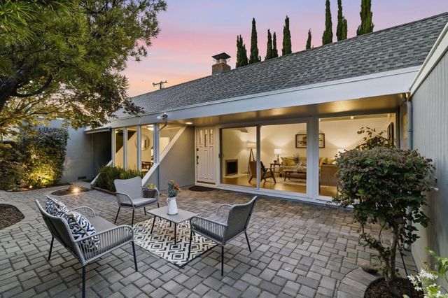 719 Jackpine Court, Sunnyvale, CA 94086
