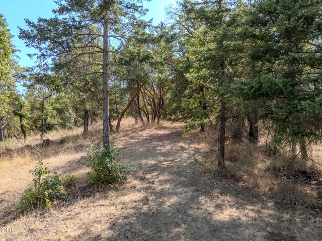 3587 S Stage Road Lot 11, Medford, OR 97501
