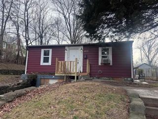 5909 E 12th Street, Kansas City, MO 64126