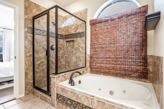 8605 Crested Cove Court, Plano, TX 75025