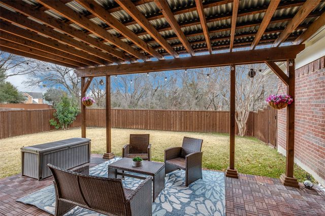 8605 Crested Cove Court, Plano, TX 75025