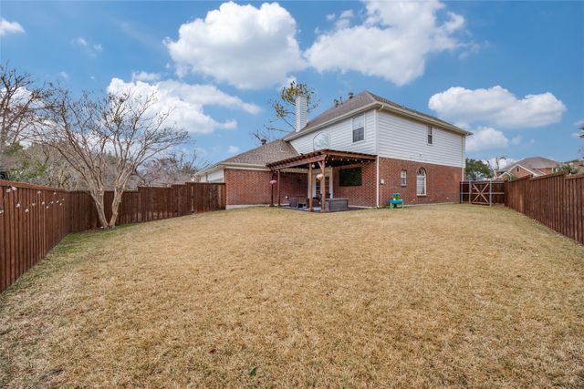 8605 Crested Cove Court, Plano, TX 75025