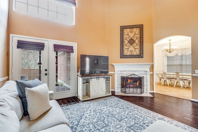 8605 Crested Cove Court, Plano, TX 75025