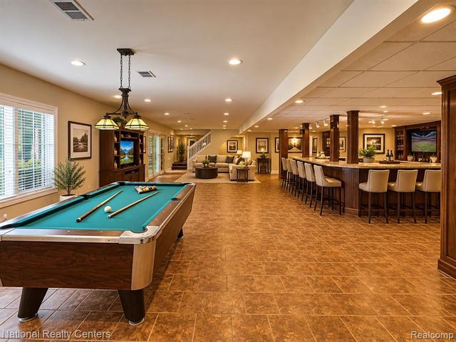1937 Carsons Cove, Commerce Twp, MI 48390