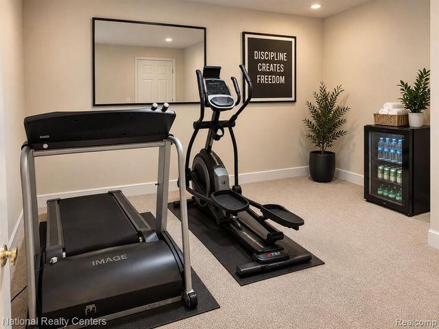 1937 Carsons Cove, Commerce Twp, MI 48390