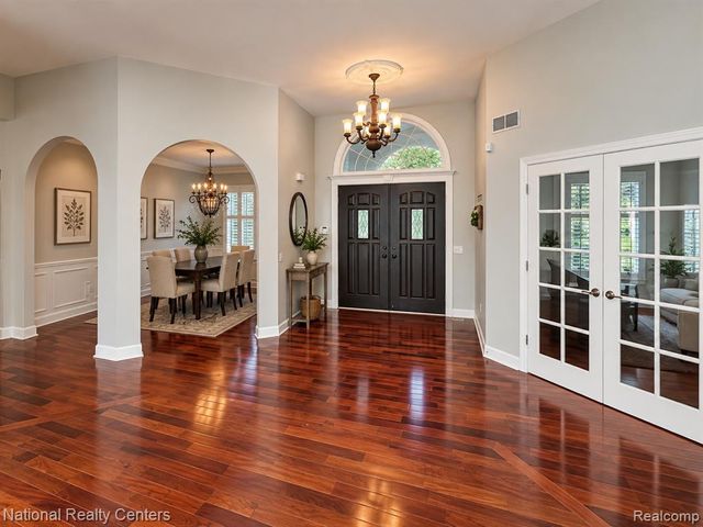 1937 Carsons Cove, Commerce Twp, MI 48390