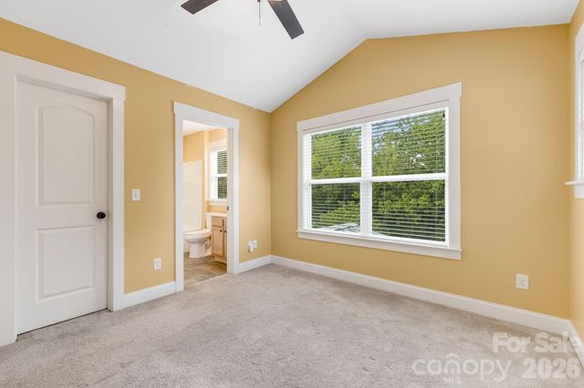 2 Cottage Cove Lane, Asheville, NC 28803