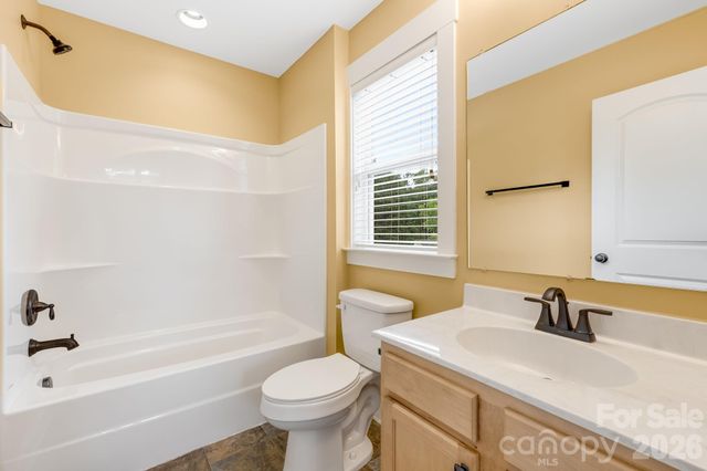 2 Cottage Cove Lane, Asheville, NC 28803