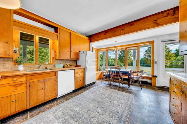 43 Parsons Lane, Jaffrey, NH 03452