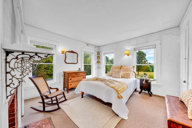 43 Parsons Lane, Jaffrey, NH 03452