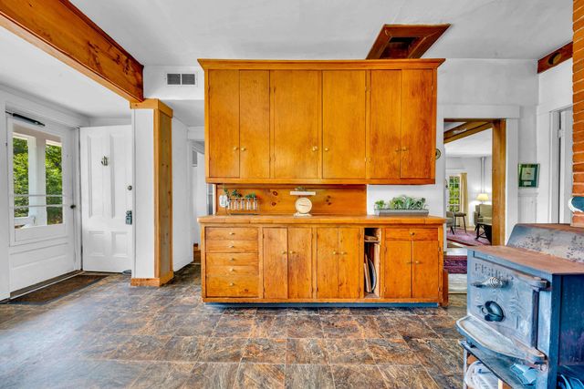 43 Parsons Lane, Jaffrey, NH 03452