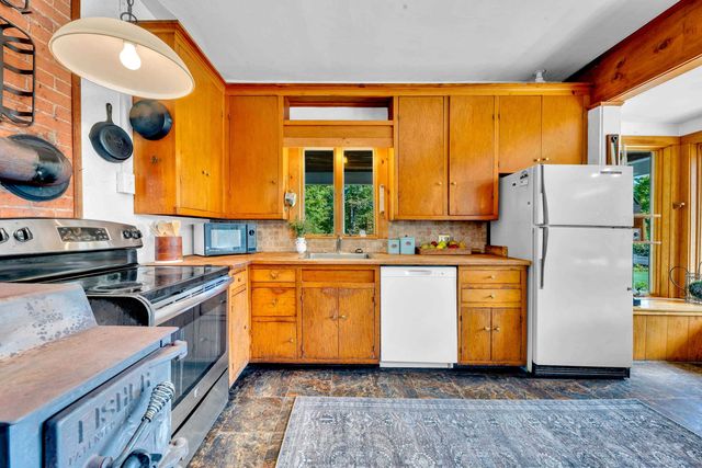 43 Parsons Lane, Jaffrey, NH 03452