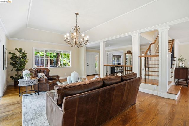 29 Mcconnell Ln, Walnut Creek, CA 94596